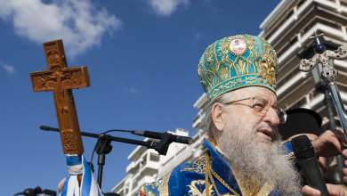 me-agrypnia-apanta-o-anthimos-sto-gay-pride-tis-thessalonikis-0