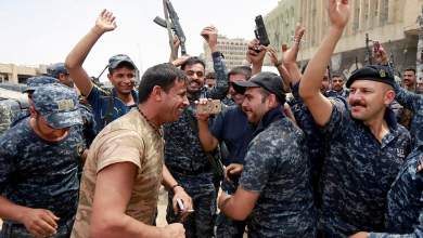 peftei-i-mosoyli-oi-tzichantistes-ypochoroyn-stin-teleytaia-machi-tis-maintan-0