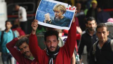 i-merkel-vazei-telos-ston-kanonismo-toy-doyvlinoy-0