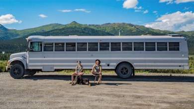 metamorfosan-ena-palio-scholiko-se-spiti-vinteo-0