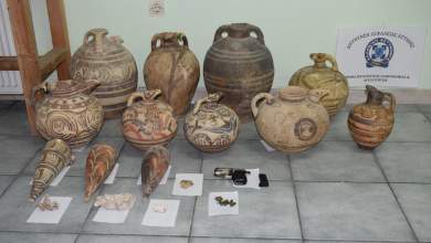 leilatoysan-epi-enan-chrono-to-archaiologiko-moyseio-tis-santorinis-foto-0