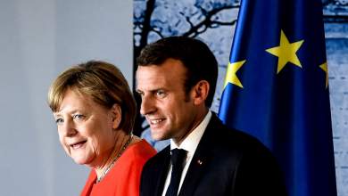 merkel-kai-makron-ta-vrikan-ston-proypologismo-tis-eyrozonis-kai-sto-prosfygiko-0