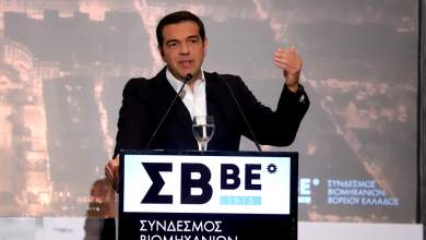 giati-o-alexis-tsipras-karfose-tin-igesia-toy-sev-0