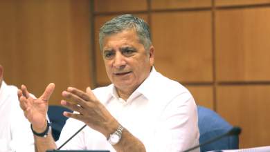sto-edolio-o-patoylis-gia-adikaiologiti-emmoni-me-idiotiki-kliniki-0