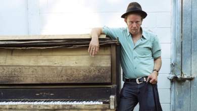 bella-ciao-me-tin-xechoristi-foni-toy-tom-waits-vinteo-0