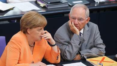 otan-o-soimple-flertare-me-tin-antikatastasi-tis-merkel-0