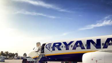 i-ryanair-stamataei-ta-dromologia-athina-thessaloniki-0