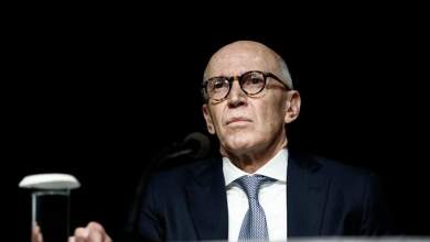 eisaggeliki-entoli-se-stoyrnara-gia-paradosi-ton-aitoymenon-eggrafon-ston-proedro-tis-attica-bank-0