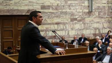 a-tsipras-o-laos-tha-epilexei-metaxy-tis-proodoy-kai-tis-palinorthosis-enos-katestimenoy-vinteo-0