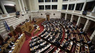paraitiseis-gia-tis-proslipseis-sti-voyli-ti-eipan-voytsis-kai-christodoylopoyloy-0