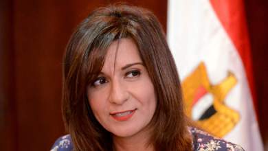 aigyptia-ypoyrgos-apeilei-me-apokefalismo-toys-antifronoyntes-vinteo-0