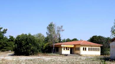 stratopedo-karatasioy-to-pairnoyn-apo-tin-topiki-koinonia-to-dinoyn-se-epicheirimaties-0