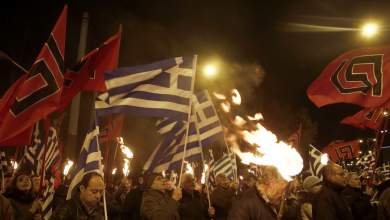 me-gkempels-sta-anepithymita-christoygenna-i-chrysi-aygi-0