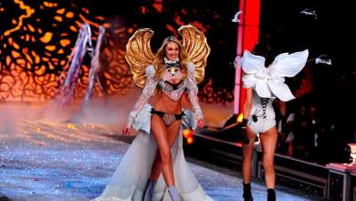 ta-aggelakia-stin-kolasi-tis-victorias-secret-0