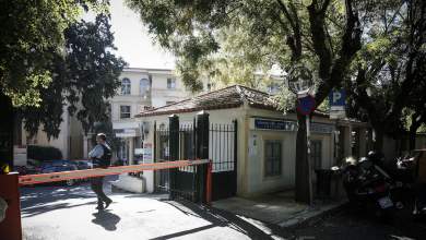 meta-tin-katakraygi-anakaleitai-to-loyketo-sto-kentro-mastoy-toy-nosokomeioy-elena-0