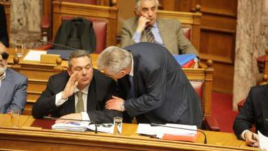 apantisi-kammenoy-sto-dimosieyma-ton-parapolitikon-kai-karfia-gia-papaggelopoylo-0
