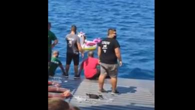 antirrio-ferry-boat-diesose-paidi-poy-paresyran-ta-reymata-vinteo-0