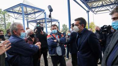 a-tsipras-sto-nosokomeio-larisas-dystychos-tin-pandimia-diacheirizetai-mia-kyvernisi-me-ideologikes-emmones-enantia-sto-esy-0