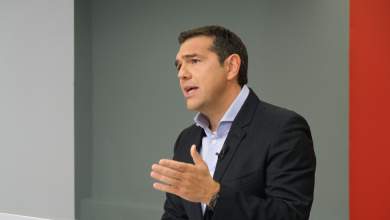 tsipras-se-anthropoys-tis-agoras-new-deal-gia-tin-apomeiosi-toy-idiotikoy-chreoys-tis-krisis-0