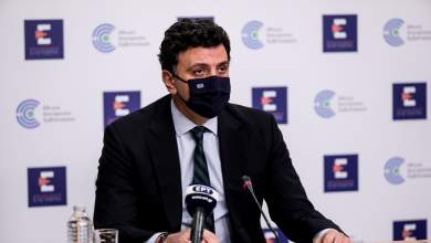 kikilias-den-mporo-na-fantasto-giatro-poy-na-min-thelei-na-erthei-na-voithisei-to-esy-0