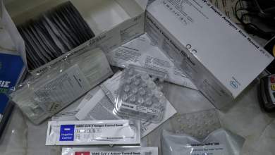 kapsoni-stoys-farmakopoioys-spasmena-se-25-kommatia-ta-self-tests-poy-toys-paradothikan-0
