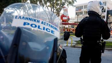 se-chartokoyto-vrethike-egkataleleimmeno-koritsaki-apo-astynomikoys-stin-kriti-0
