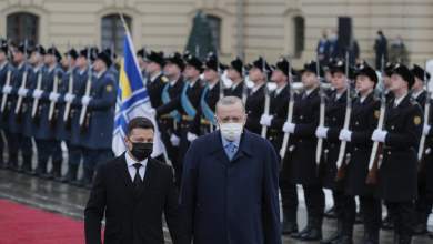 mporei-pragmatika-i-toyrkia-na-kleisei-ton-vosporo-gia-ti-rosia-o-ischyrismos-zelenski-kai-i-diapseysi-tis-agkyras-0