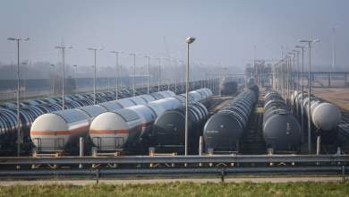 poioi-agorazoyn-to-rosiko-lng-poy-den-thelei-i-dysi-0