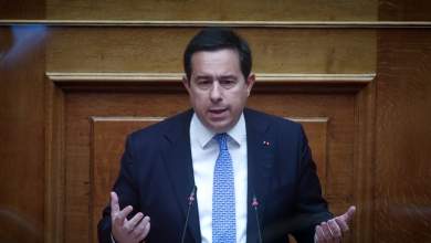 se-theodorikako-kai-tsiara-peta-to-mpalaki-o-mitarakis-gia-epanaproothiseis-ston-evro-0