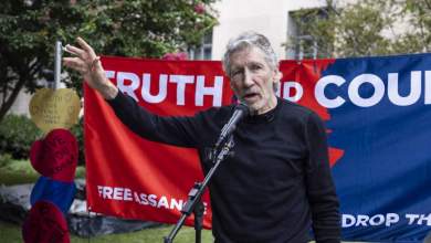 o-roger-waters-ta-vazei-me-tin-polonia-0