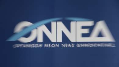 rigma-stin-onned-giati-kataggelletai-o-proedros-tis-gia-omi-paremvasi-0