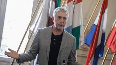koylogloy-i-aristera-sto-eyrokoinovoylio-eiche-proteinei-metra-gia-na-kleisoyn-ta-parathyra-apo-opoy-mpike-i-diafthora-kai-i-kaili-0