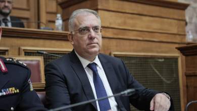 voyli-pyra-polaki-spirtzi-kata-theodorikakoy-gia-ta-diktya-axiomatikon-tis-elas-me-ti-greek-mafia-0