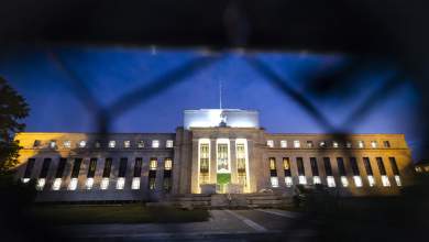 ipa-apo-tin-kyriaki-i-fed-echei-daneisei-schedon-12-dis-se-amerikanikes-trapezes-0