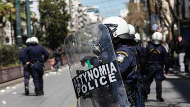 asoee-proeidopoiisa-katethese-o-astynomikos-poy-pyrovolise-kai-afethike-eleytheros-0