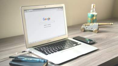 google-giati-archizei-na-diagrafei-logariasmoys-0