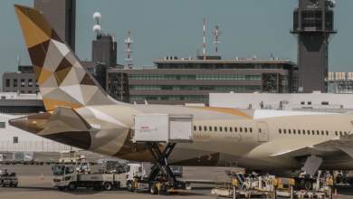 elvetia-parelyse-to-aerodromio-tis-geneyis-logo-apergias-0