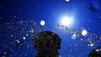 kairos-exairetika-ypsiles-thermokrasies-eos-kai-tin-paraskeyi-7-ioylioy-se-poies-perioches-tha-chtypisei-kokkino-0